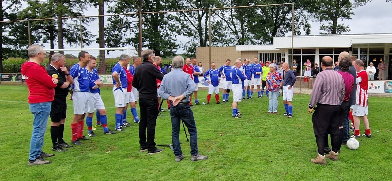 Voetbalcarrière van Jan Smets gevierd.