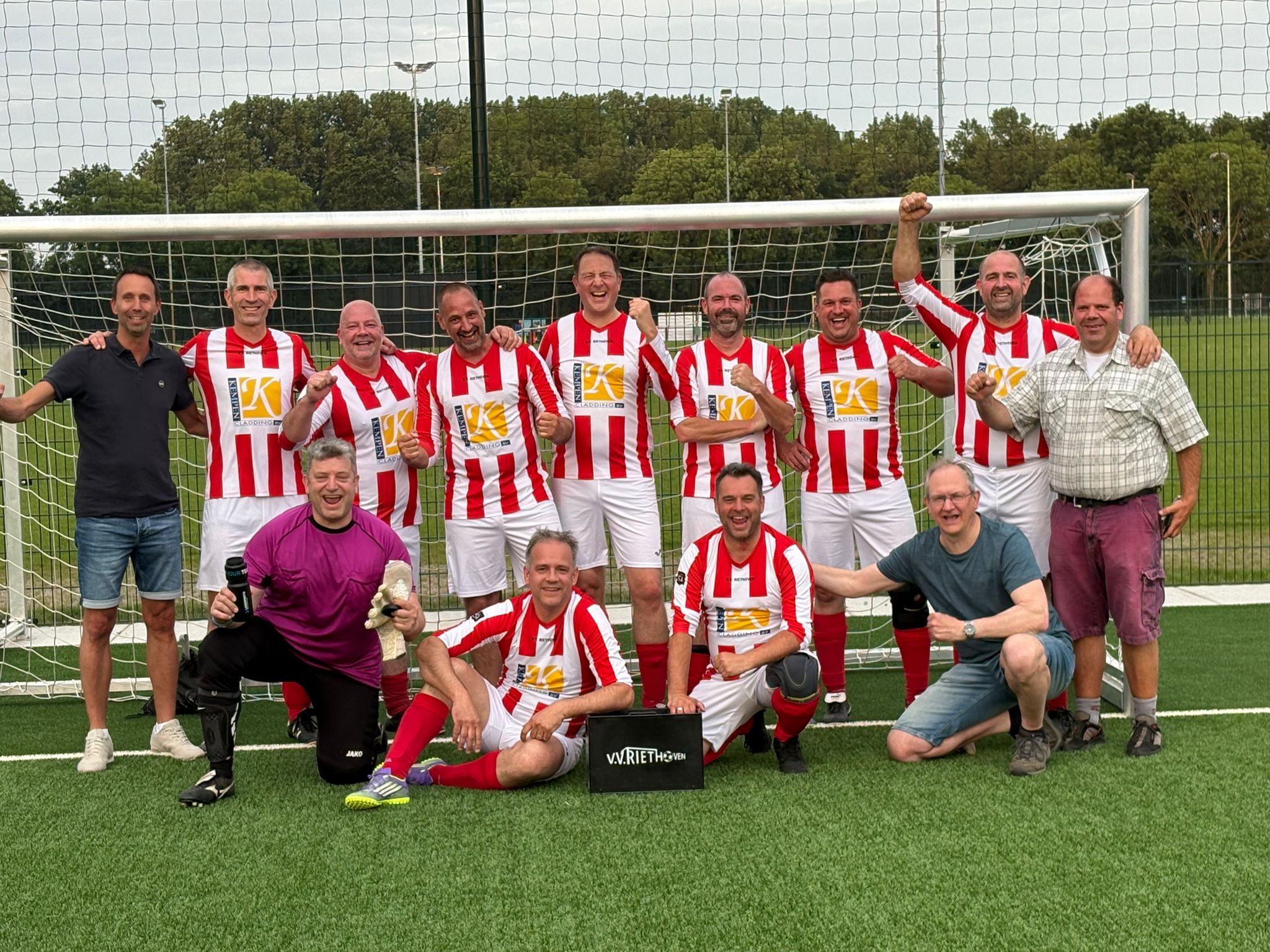 VV Riethoven 45  kampioen 